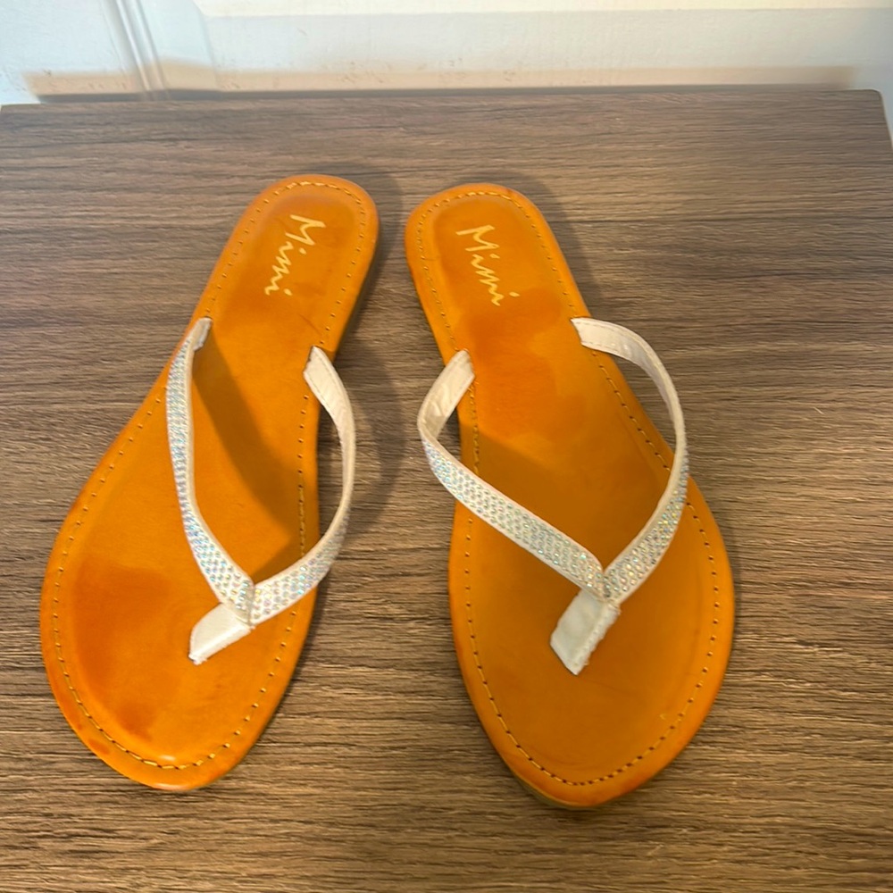 MIMI WHITE EMBELLISHED FLIP FLOP IN SIZE 7/8 M